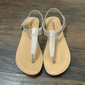 🤩 3 FOR $25 🤩 Torrid Sandals
